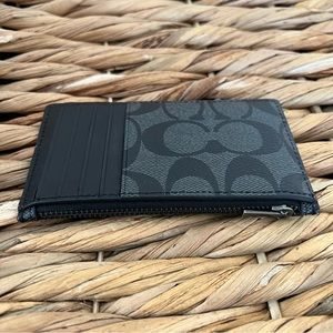 Coach Zip Card Case in Signature Canvas